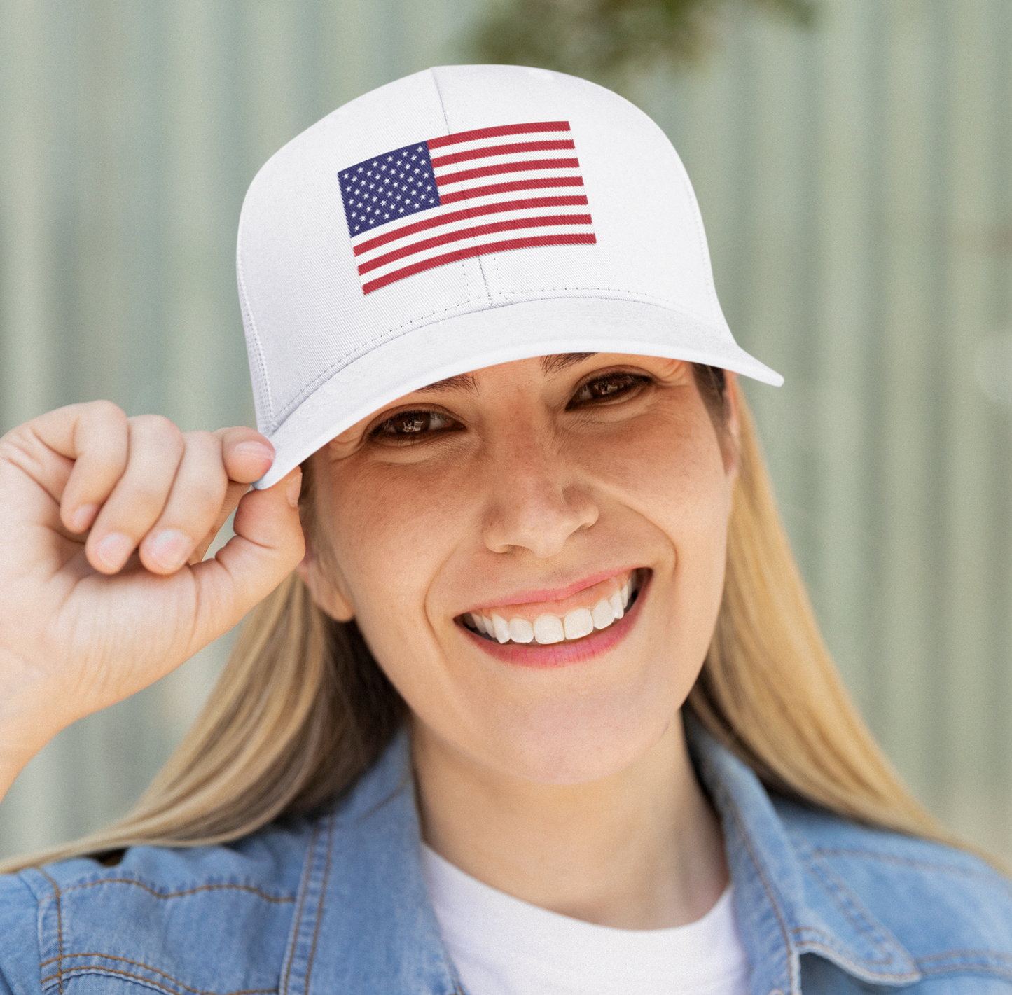 Patriotic Snapback Trucker Cap - USA Flag Design
